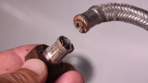 flexible water pipe