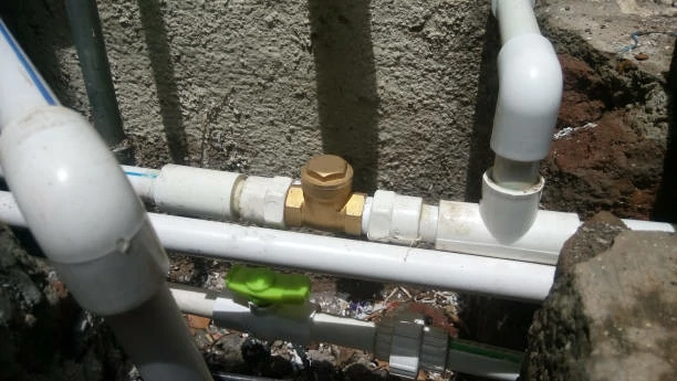 raccord de tuyau en PVC