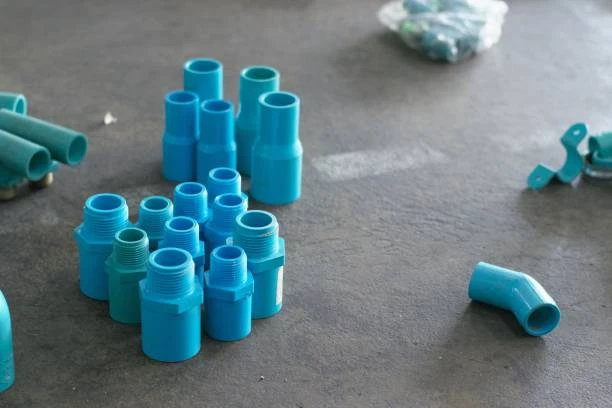 raccord en PVC bleu