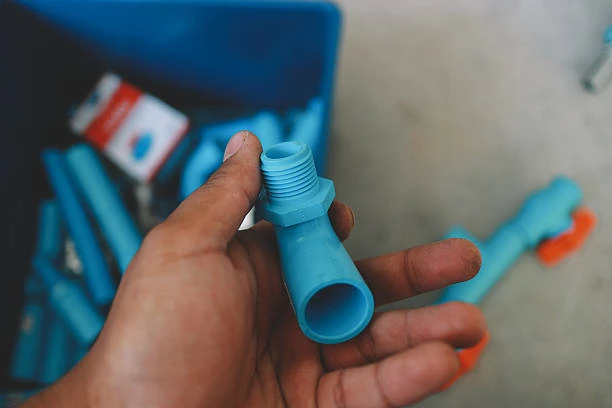 raccord en PVC bleu